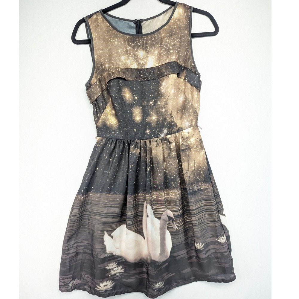 Eva Franco Swan Water Lily Galaxy Star Print Sleeveless‎ Ruffle Dress Size 0